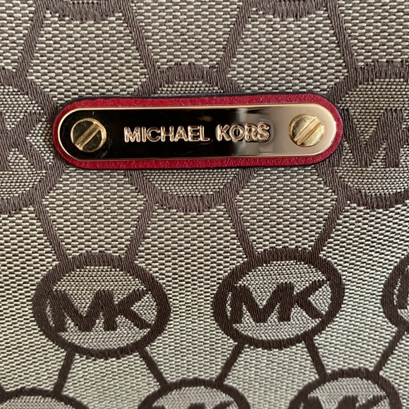 Michael Kors Tote - Picture 2 of 6